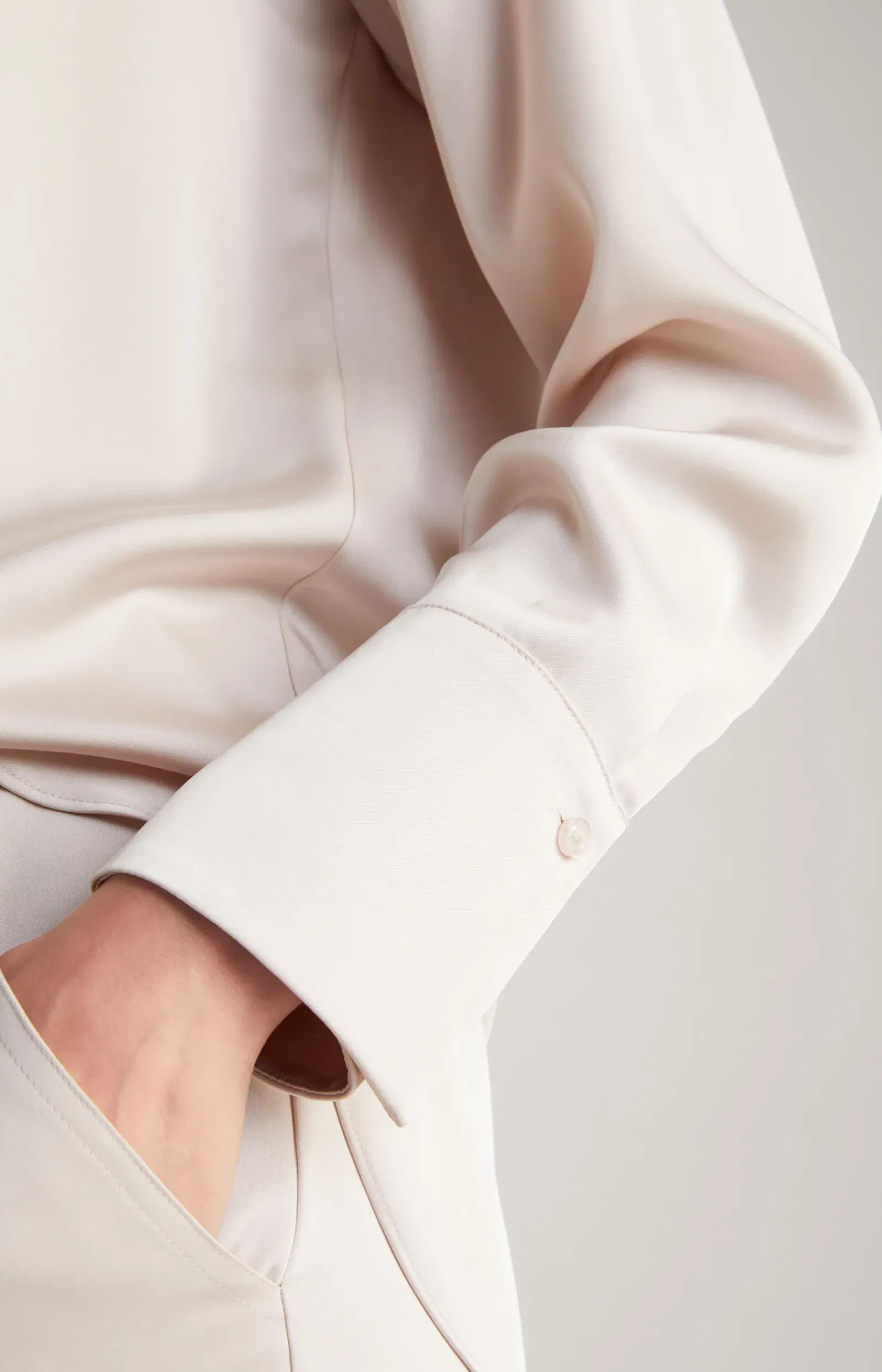 JOOP! Blusen|Bekleidung>Satin-Bluse in