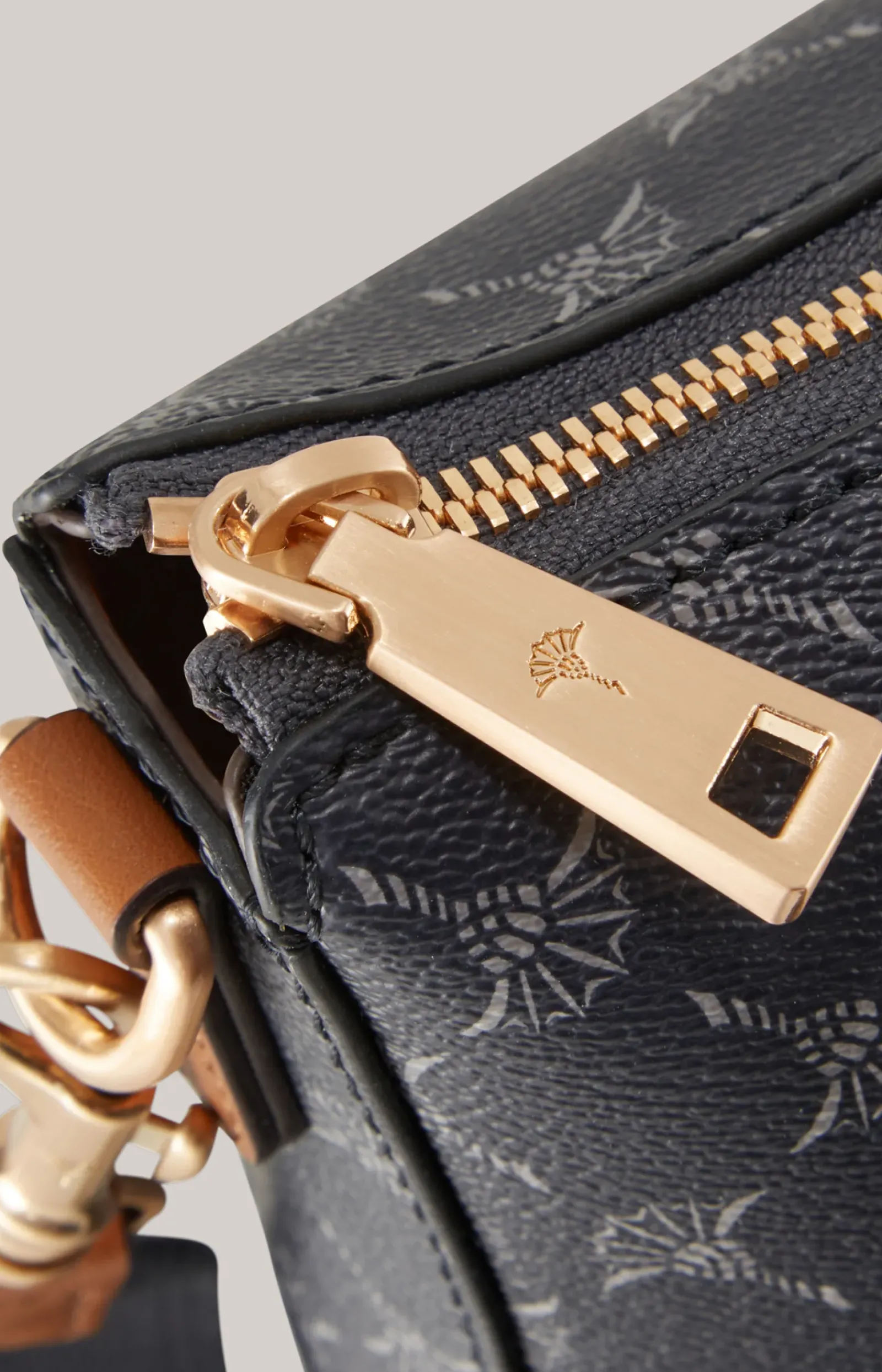 JOOP! Taschen>Schultertasche Cortina Jasmina in