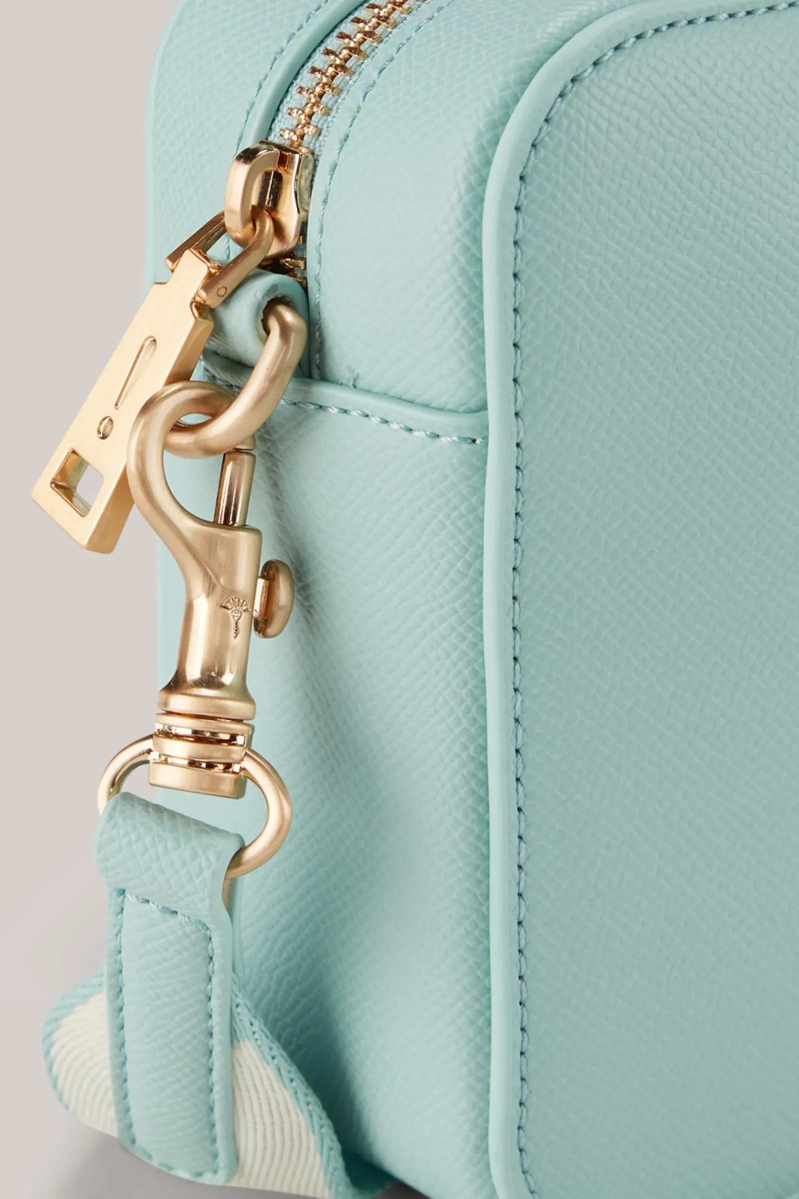 JOOP! Taschen>Schultertasche Giro Cloe in